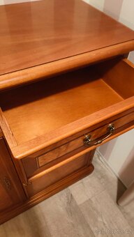 Italská komoda skříňka - 7