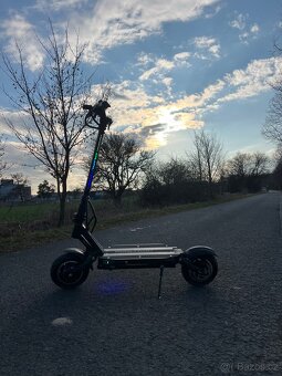 Elektrokoloběžka Dualtron Victor Pro - 7