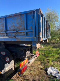 MAN L2000 19.322 nosič kontejneru s HR - 7