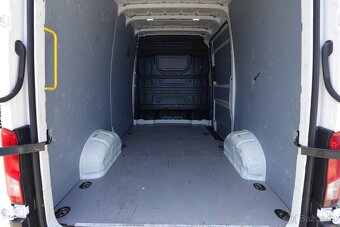 VW CRAFTER L2H2 2.0TDI KLIMA - 7