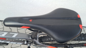 Kross Level 2.0, hydraulické brzdy, Shimano Acera, Rám 17 - 7