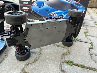Traxxas Ford GT 4Tec 2.0 1:10 RTR Brushless - 7