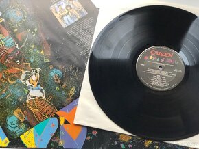 Queen. A Kind Of Magic. LP 1986. Capitol Records.Made in USA - 7