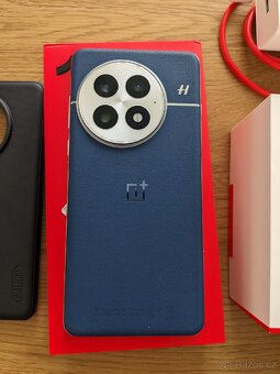 Oneplus 13 16/512GB + Oneplus Watch 3 - 7