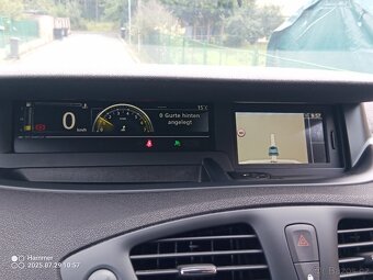Renault Scénic 1.6 81 KW Benzín N. Model 2014 - 7