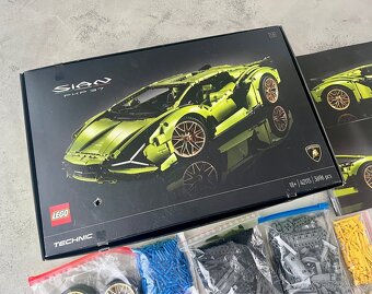 LEGO 42115 Technic - Lamborghini Sián FKP 37 - 7
