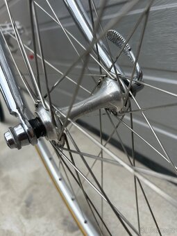 Retro silnička Olmo - 7