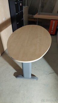 Kancelářský nábytek - 7