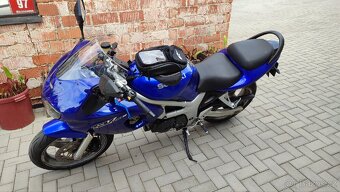 Suzuki SV 650s - 7