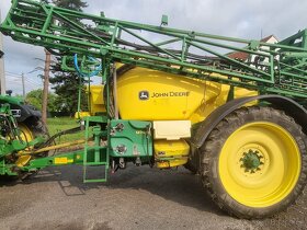 tažený postřikovač john deere 740i - 7
