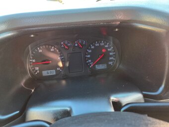 Vw T4 Caravelle 2.5 TDI m.2002 WEBASTO, DIGIKLIMA - 7