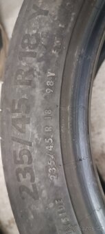 235/45 R18 2ks - 7