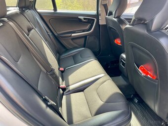 VOLVO V60 2.0 D3 110 kW ČR NOVÁ STK - 7