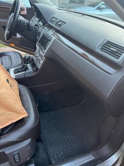 VW Passat Variant Highline 2.0 TDI 2014  kůže + masáže - 7