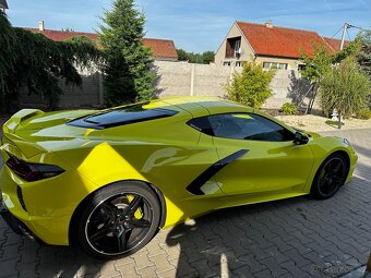 Chevrolet Corvette C8 - 7
