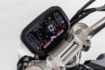 RMV 500 by JAWA Scrambler - 7