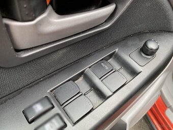 Suzuki SX4 1.9 DDiS , 88 kW nafta, 2009 - 7