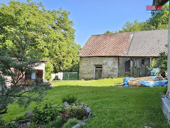Prodej zemědělské stavby s pozemkem 5600 m2, Klokočov - 7