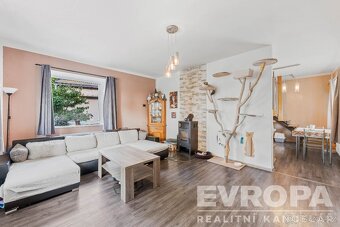 Prodej rodinného domu 3+1 v obci Těchlovice, okr. HK - 7