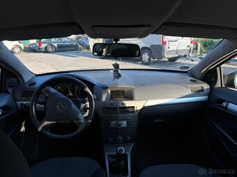 OPEL ASTRA H 1.6 16V GTC RV 2005 - 7