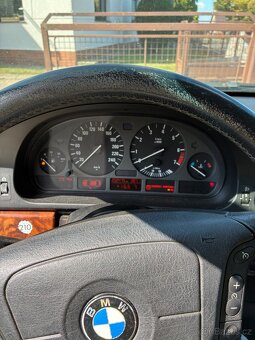 BMW 523i E39 - 7