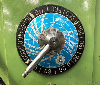 Frézka vertikální FA 3 AV - 7