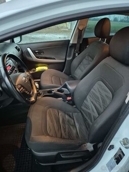 Kia ceed SW 1.6 GDi - 7