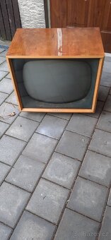 Televize Tesla Lotos - 7