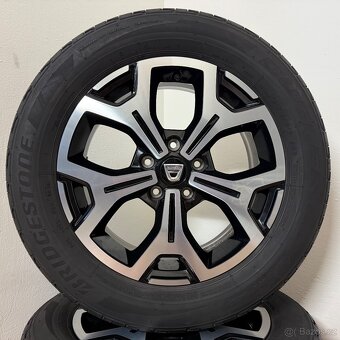 DACIA DUSTER 5x114,3 R17 ET50+LETNÍ 215/60R17 7/6mm - 7