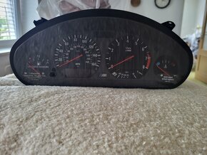 BMW M3 e36 US budíky - 7