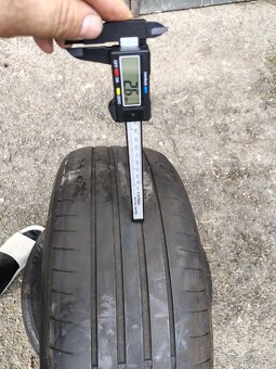 Dunlop 205 55 16, 2.6mm - 7