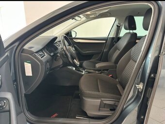 ŠKODA OCTAVIA COMBI 1.4 TSI DSG 110KW DRIVE - 7