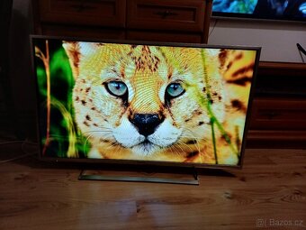 Smart TV 42" Panasonic TX-42AS740E-úhlopříčka106cm - 7