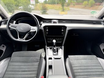 VW PASSAT B8 COMBI 2.0 DSG PANORAMA FULL LED - 7