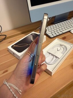 IPhone 16 pro 128GB - 7