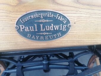 Motorová hasičská stříkačka - 7