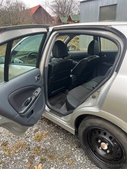 Nissan Almera 1.5 rv.2006 - 7