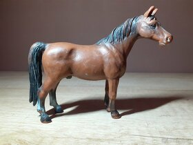 SCHLEICH Koně SBĚRATELSKÉ FIGURKY 12 - 7