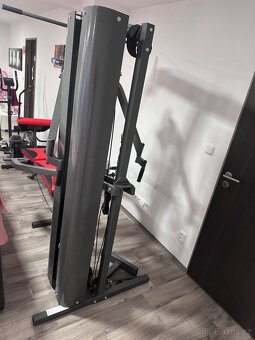 Posilovací stroj HMS tytan 10 - 7