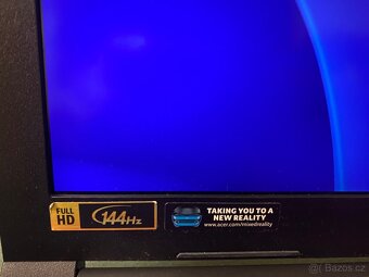 Herní notebook Acer Predator 17 - 7