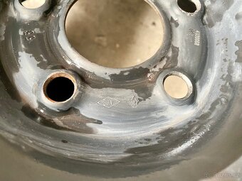 Plechové disky Renault R15 / 5x114,3 - 7
