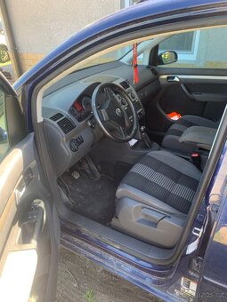 Volkswagen Touran - 7