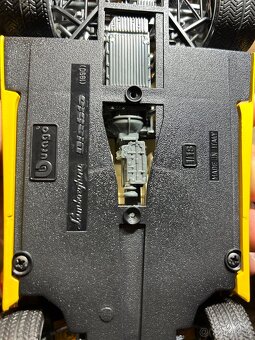 Lamborghini Diablo 1:18 - 7