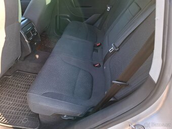 VW Touareg 3.0 TDI Klima Alu Tažné Model Model 2011 - 7