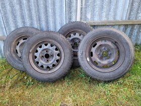 Letní pneumatiky 165/70 R13 na discích 5Jx13 - 7