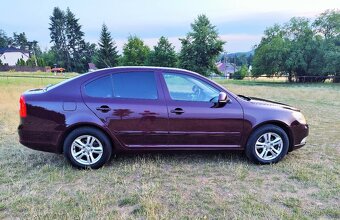 Škoda Octavia 2 lim. Elegance - 7