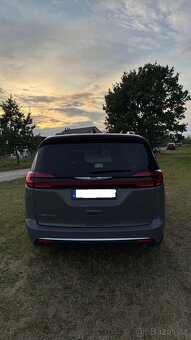 Chrysler Pacifica LIMITED 2023 - 7