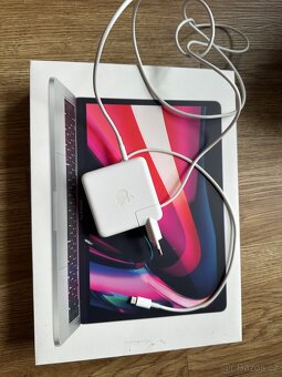 MacBook Pro 13 M1 (2020) 8 GB RAM / 256 GB - 7