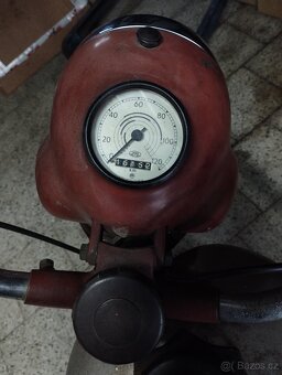 Jawa 250 pérák - 7