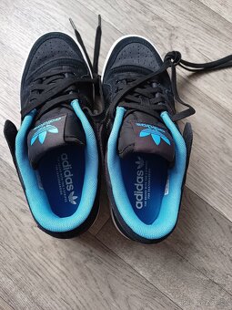 Adidas Forum 84 Low 37 1/3 - 7